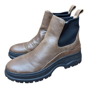 Madewell Women size 7.5 Brown Leather Chelsea Boots